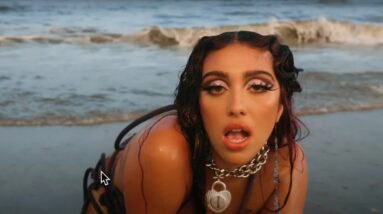 Britney leaves instaghoul + Sylvester Stallone dog divorce + Xipartion date's daughter + HRC vs Kim