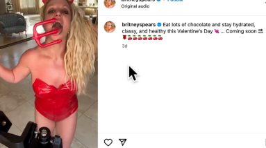 Britney spears dress up like the devil and dances