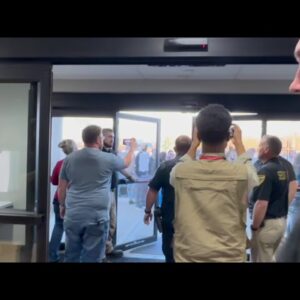 Protesters Tell Rep. Victoria Spartz: "Do Your Job!"